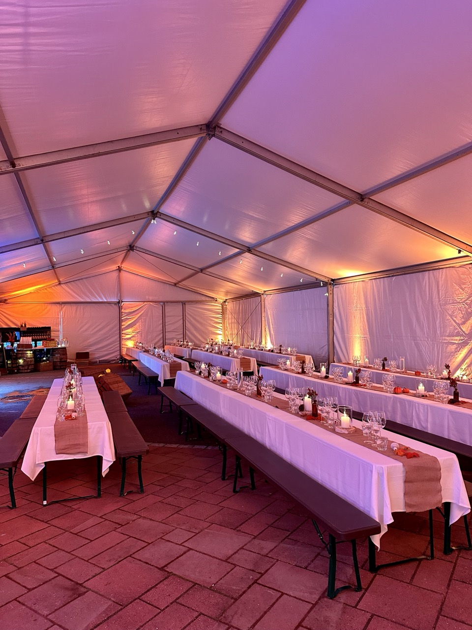 taittopöytien vuokraus