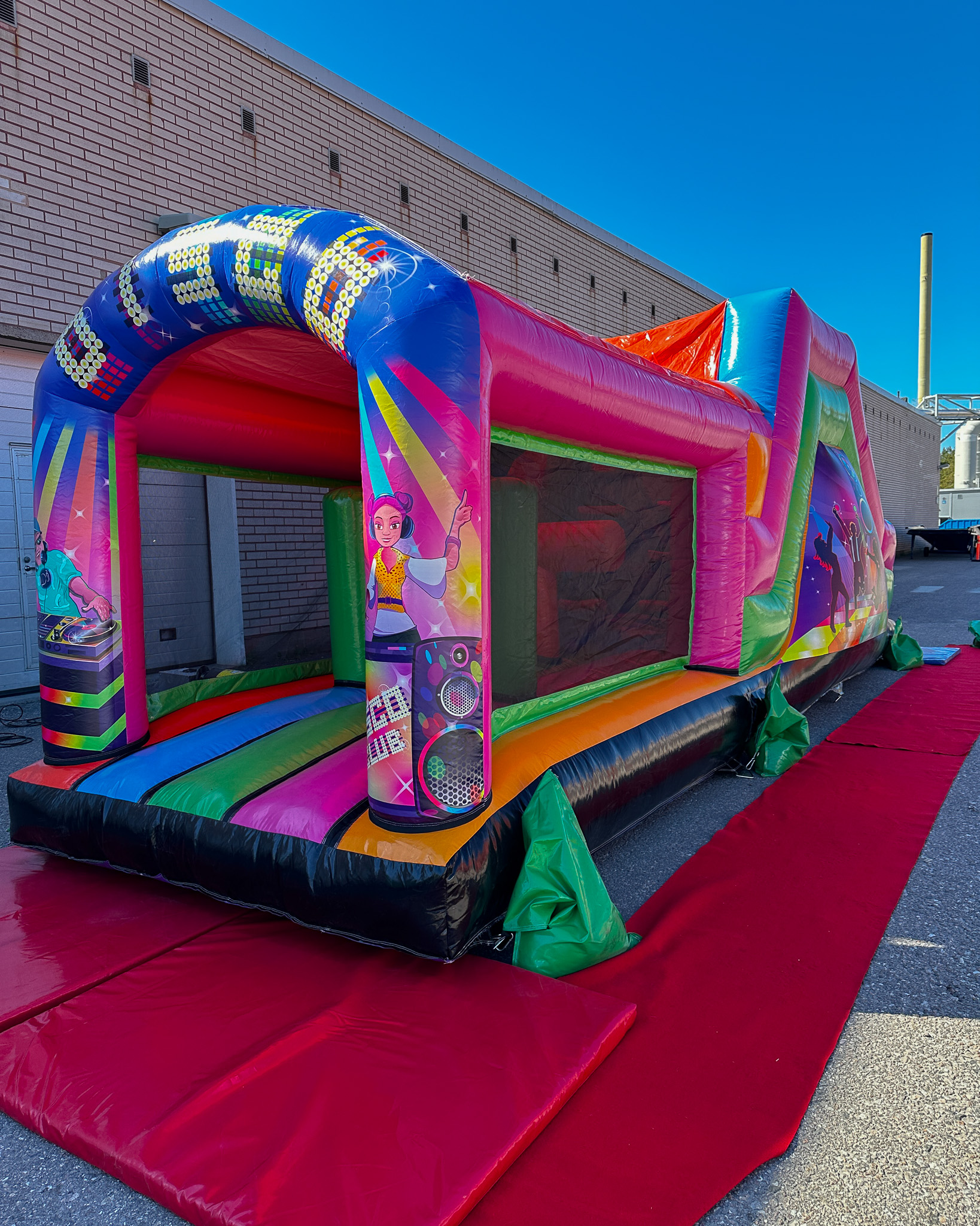 pomppulinnan vuokraus